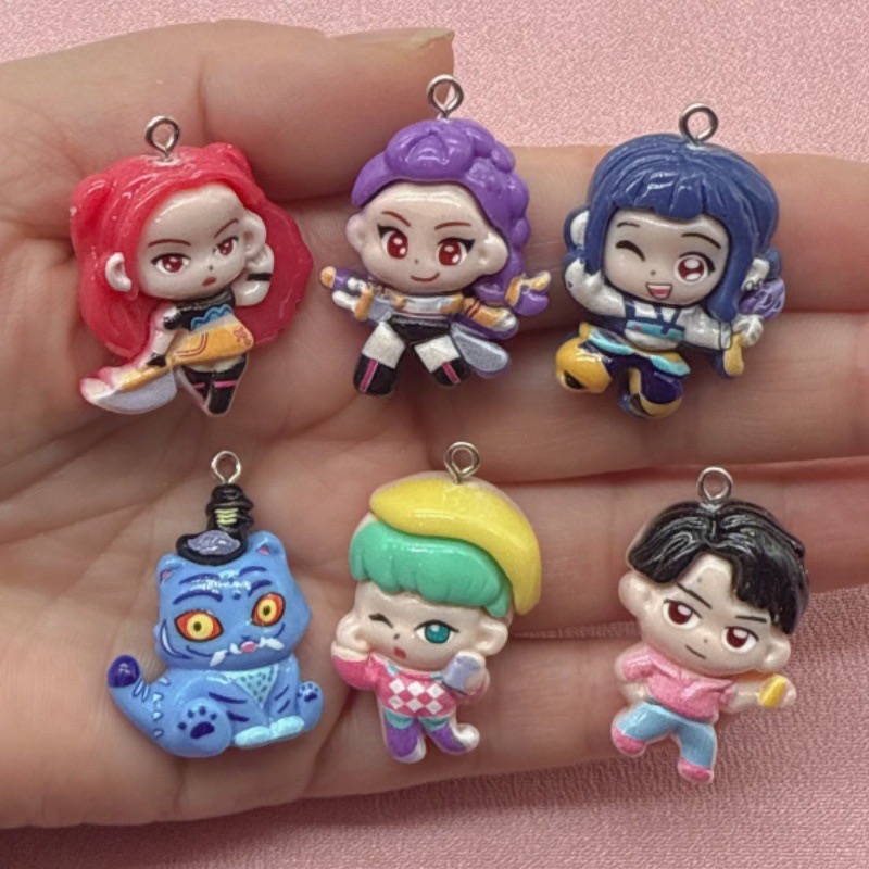 10個入り樹脂製漫画ペンダント、DIYジュエリー製作イヤリン - Resin のレビューと価格
